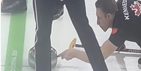 “Fottiti!”, “Ficcati la scopa nel c…”: Olimpiadi shock, a Milano-Cortina scoppia il caos curling