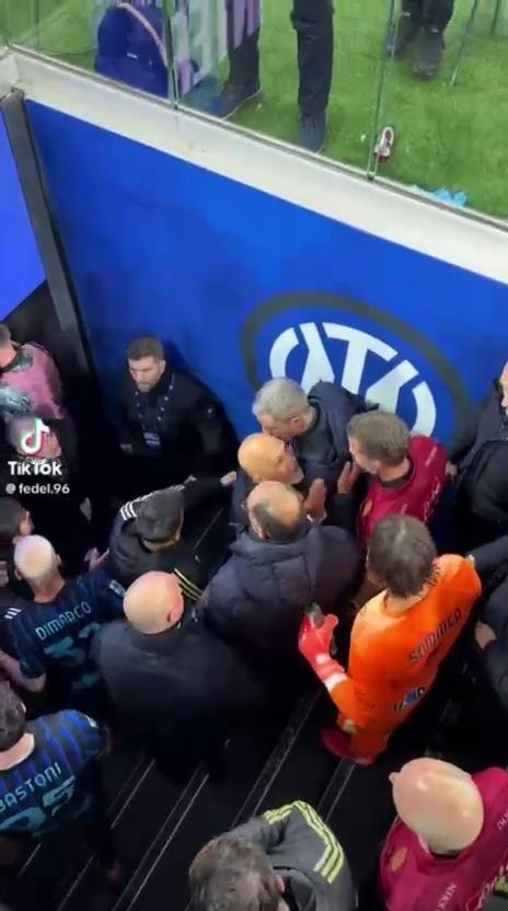 Comolli, Spalletti e Chiellini furiosi con La Penna: "Non esiste, non esiste"