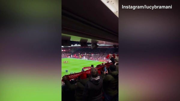 Anfield Road, l'atmosfera magica di Liverpool ripresa da Lady Chiesa