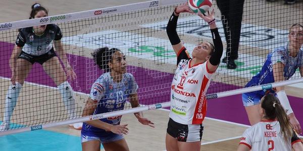 Perugia è in A2, colpo salvezza per Cuneo, Bergamo ai Play Off