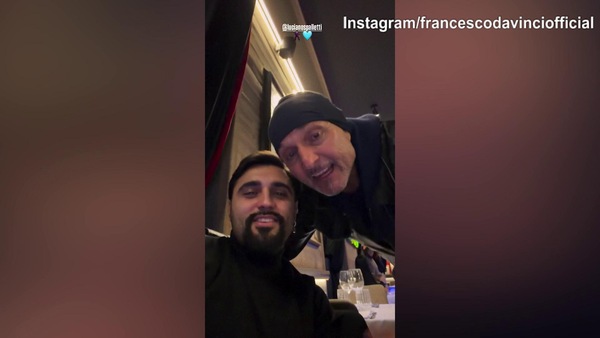 Spalletti scatenato sulle note di "Per sempre sì"