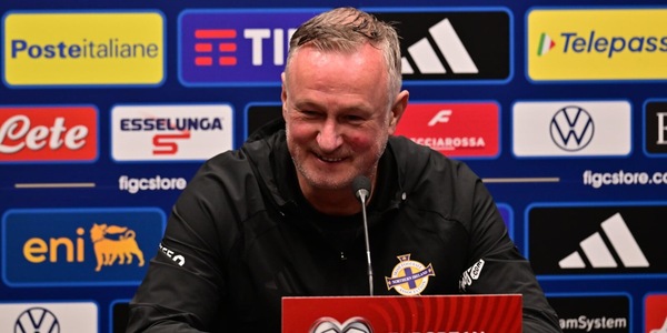 L’Irlanda del Nord fa già rumore e provoca così l’Italia: “Non ha più i Totti e i Del Piero”