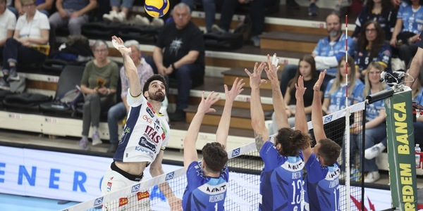 Play Off 5° posto: Modena e Trento vittoriose in Gara 1 di semifinale