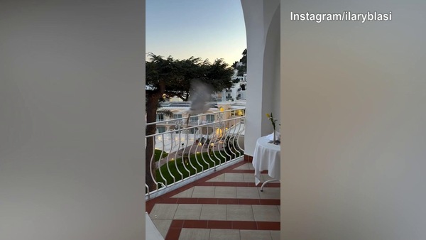 Ilary Blasi, relax a Capri prima del rientro nella capitale