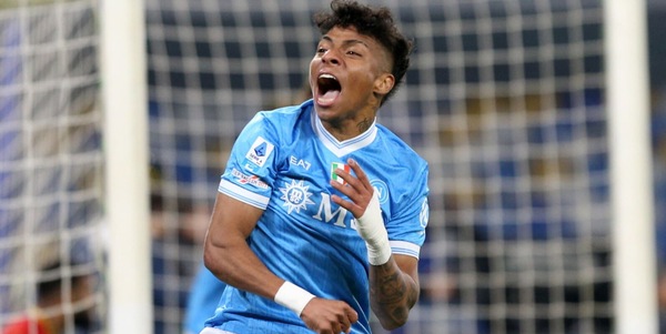 Napoli, c’è una Champions da blindare: Alisson Santos fa fuori i Fab Four