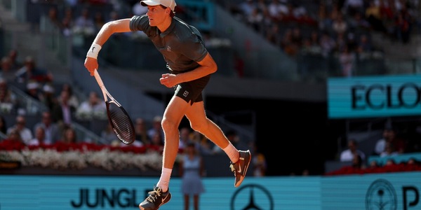 Sinner, l'androide della vittoria: finale a Madrid, schiantato anche Fils. Ora Zverev