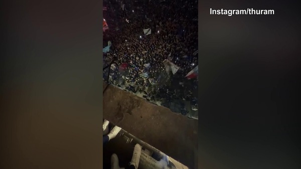 Marcus Thuram riprende la festa dalla Terrazza del Duomo