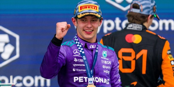 "Antonelli e Sinner due superstar": Toto Wolff esalta Kimi, "Vogliamo vederlo vincere per 15 anni"