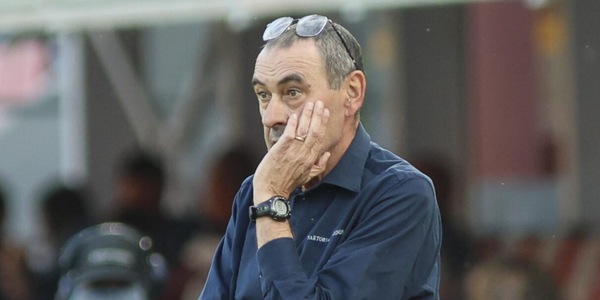 Sarri attacca l’ex Inter Butti che fa i calendari: “Derby alle 12.30, volevo vedere se era Inter-Milan”