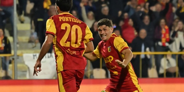 Juve Stabia e Catanzaro superano Modena e Avellino e volano in semifinale: ecco chi affronteranno