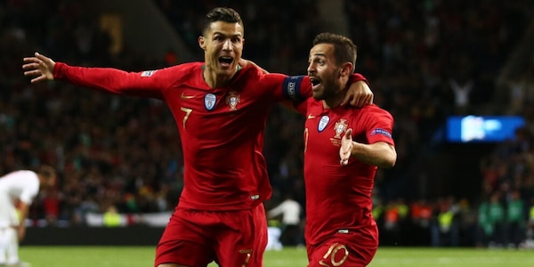 Bernardo Silva, il retroscena che intriga i tifosi Juve. Telefonata mercato con Ronaldo e Danilo: “Ditemi…”