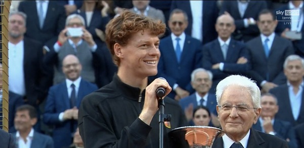 "Mi metto sempre in situazioni spiacevoli. Forse nemmeno i miei si erano messi insieme"