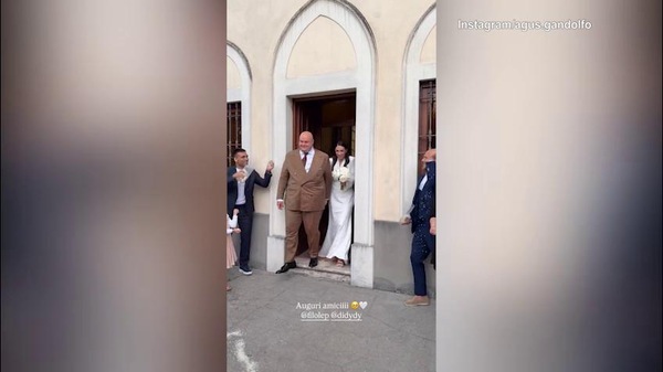 Matrimonio degli amici: Lautato e Dimarco scatenati col riso