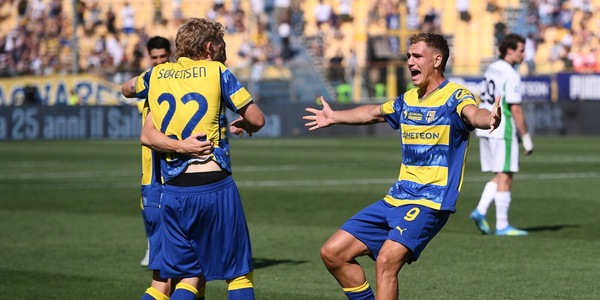 Parma, il solito Pellegrino trascina Cuesta alla vittoria nel derby: Sassuolo ko