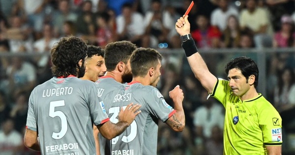 Giudice Sportivo Serie A: Cremonese stangata, quante giornate a Grassi-Djuric-Okereke. Tutte le decisioni