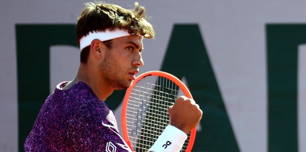 Cobolli si prende il derby con Pellegrino e il secondo turno del Roland Garros: ecco chi sfida