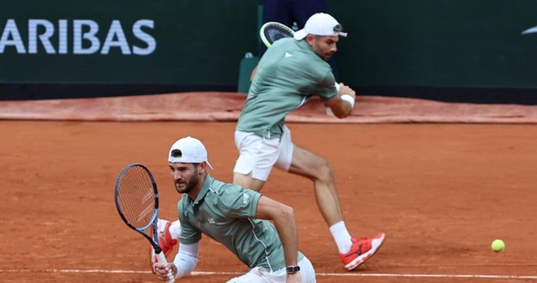 Bolelli e Vavassori volano al Roland Garros: battuti Nouza e Oberleitner! Chi trovano in semifinale