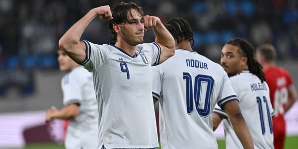 Italia, buona la prima per Baldini: ci pensa Pio Esposito. Olanda ko con l'Algeria, pari Polonia