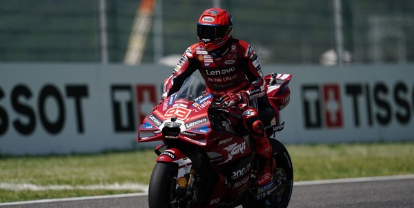 Marquez vince la Sprint in Ungheria davanti ad Acosta, terzo Bezzecchi