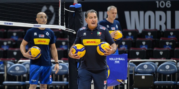 VNL: Il CT De Giorgi a tutto tondo sull'estate azzurra