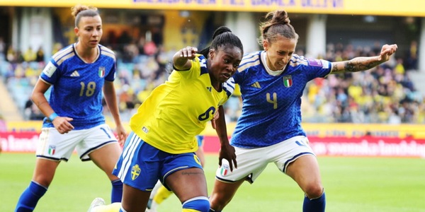 Italia, il Mondiale passa dai playoff: 2-2 in Svezia: le azzurre seconde nel girone