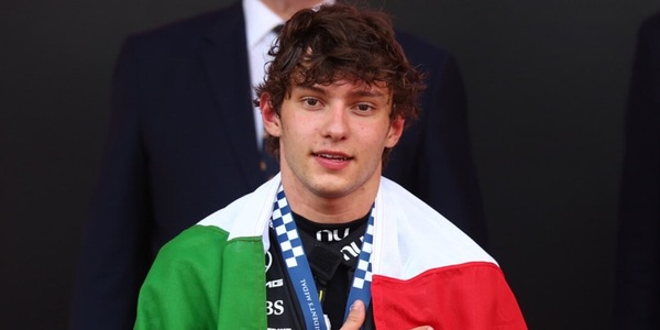 Kimi Antonelli incoronato dal Time: è tra i 100 sportivi più influenti del 2026