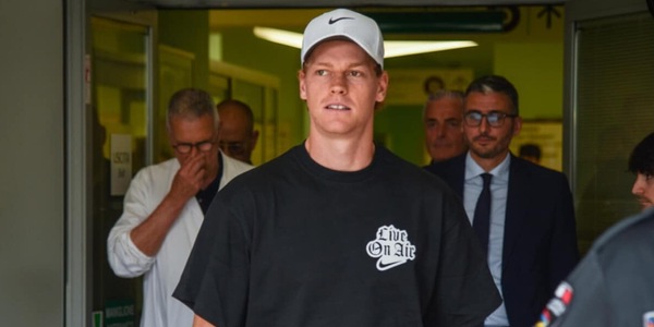 Sinner pronto a tornare in campo: nuova tappa prima di Wimbledon, ecco dove