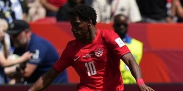 David invisibile, Canada con carattere: pareggio in rimonta all’esordio Mondiale contro la Bosnia
