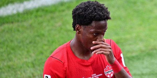 David, che fatica! In campo e pure sul mercato. E il Mondiale non aiuta