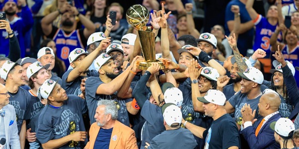 Festa a New York, Spurs battuti in Gara 5: i Knicks vincono le Finals Nba dopo 53 anni