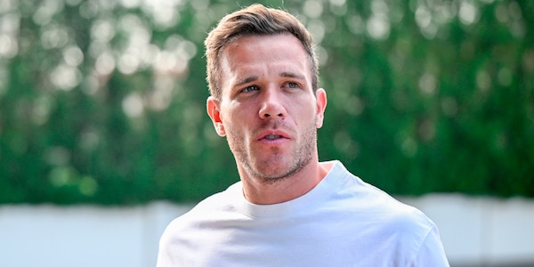 L'ultima mossa di Comolli si ritorce contro la Juve: Arthur adesso è un problema in più