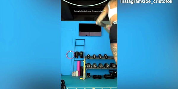 Zoe Cristofoli, duro lavoro in palestra