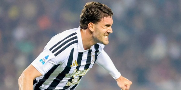 Vlahovic lancia segnali alla Juve e Carnevali cerca uno spiraglio: gli ultimi aggiornamenti