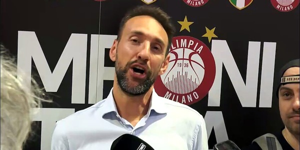 Poeta scherza: "Col c...che cambiavo Brooks"