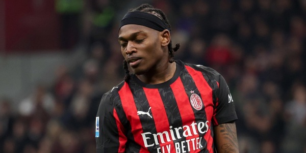 Leao o non Leao? Milan, Amorim già al bivio: il mercato tra obiettivi e cessioni