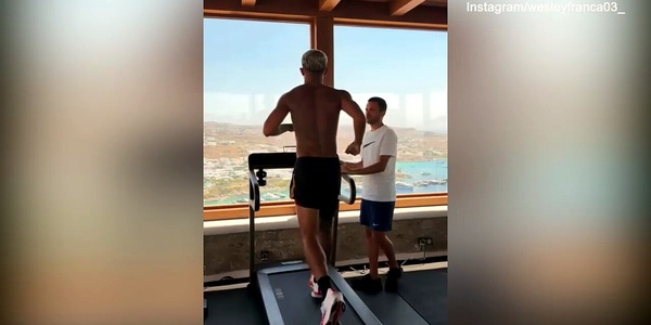 Wesley, al lavoro anche in vacanza