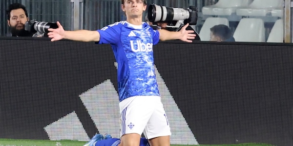Nico Paz resta al Como, è ufficiale: il comunicato del Real Madrid e le parole del talento argentino