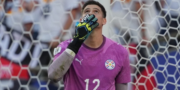 Gill era Muto, ora è Santo! Chilavert, zitto