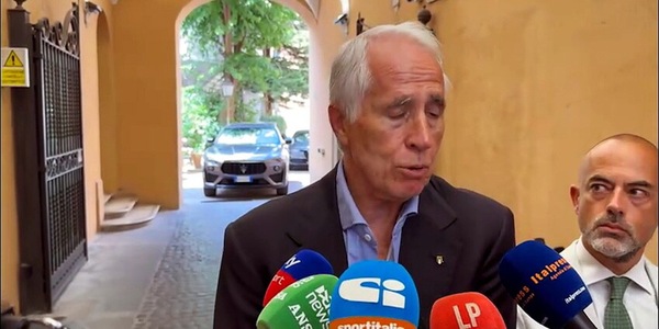 Malagò: "Stadio della Roma? Attendiamo i documenti"