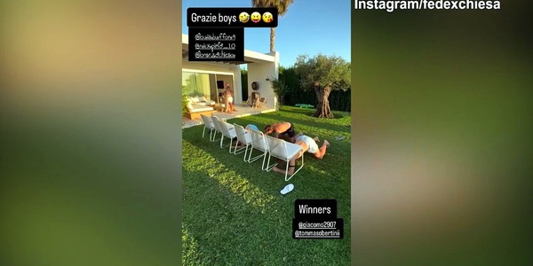 Chiesa, che risate con i figli di Pirlo e Buffon!