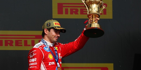 Leclerc vince a Silverstone! Ferrari, la doppietta sfuma con la safety car: Hamilton terzo
