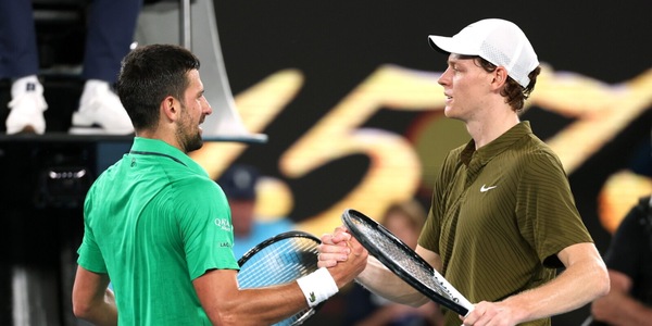 Sinner sfida l’ossimoro che si chiama Djokovic: Novak affronterà Jannik convinto di poterlo battere