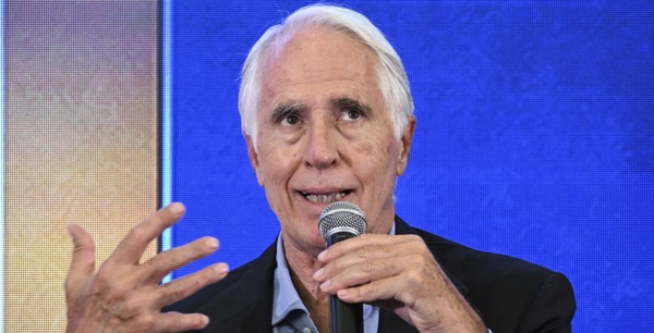Italia, Malagò pressa Maldini: ore calde. Tutte le alternative. Per il ct è sempre duello Mancini-Conte