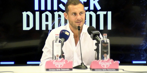 Diamanti: "Aziendalista? Non so nemmeno il significato della parola"