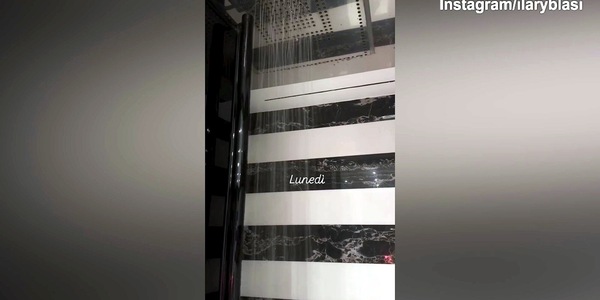 Ilary Blasi, una doccia rilassante per iniziare la settimana