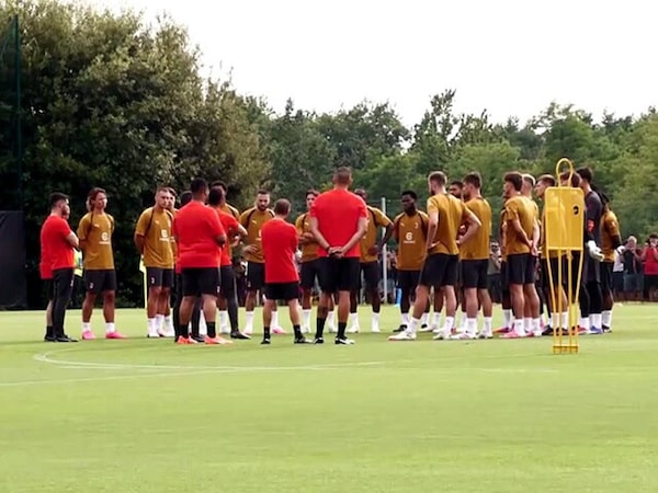 Milan, Amorim guida il primo allenamento