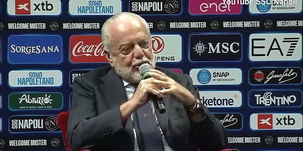 De Laurentiis: "Siamo marionette al servizio di Uefa e Fifa"