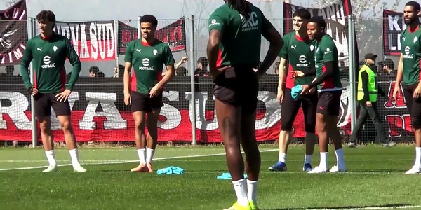 Leao, spunta l'ipotesi Fenerbahce