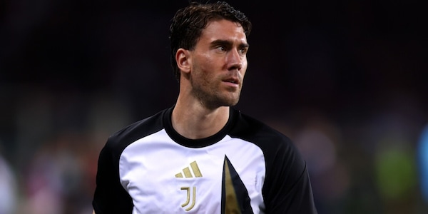 Vlahovic, il Besiktas rilancia e la Juve non si muove. Il Napoli pronto a tornare in agguato