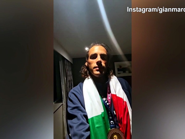 Tamberi, messaggio social: "Non mollate mai"